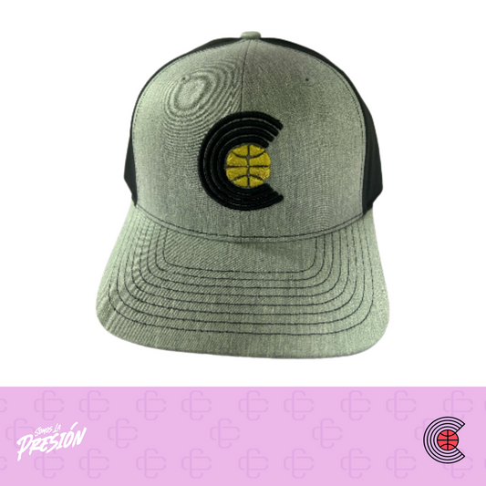GORRA C (Gris y negra)